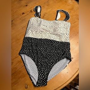 Summersalt Ruffle Oasis - NWOT